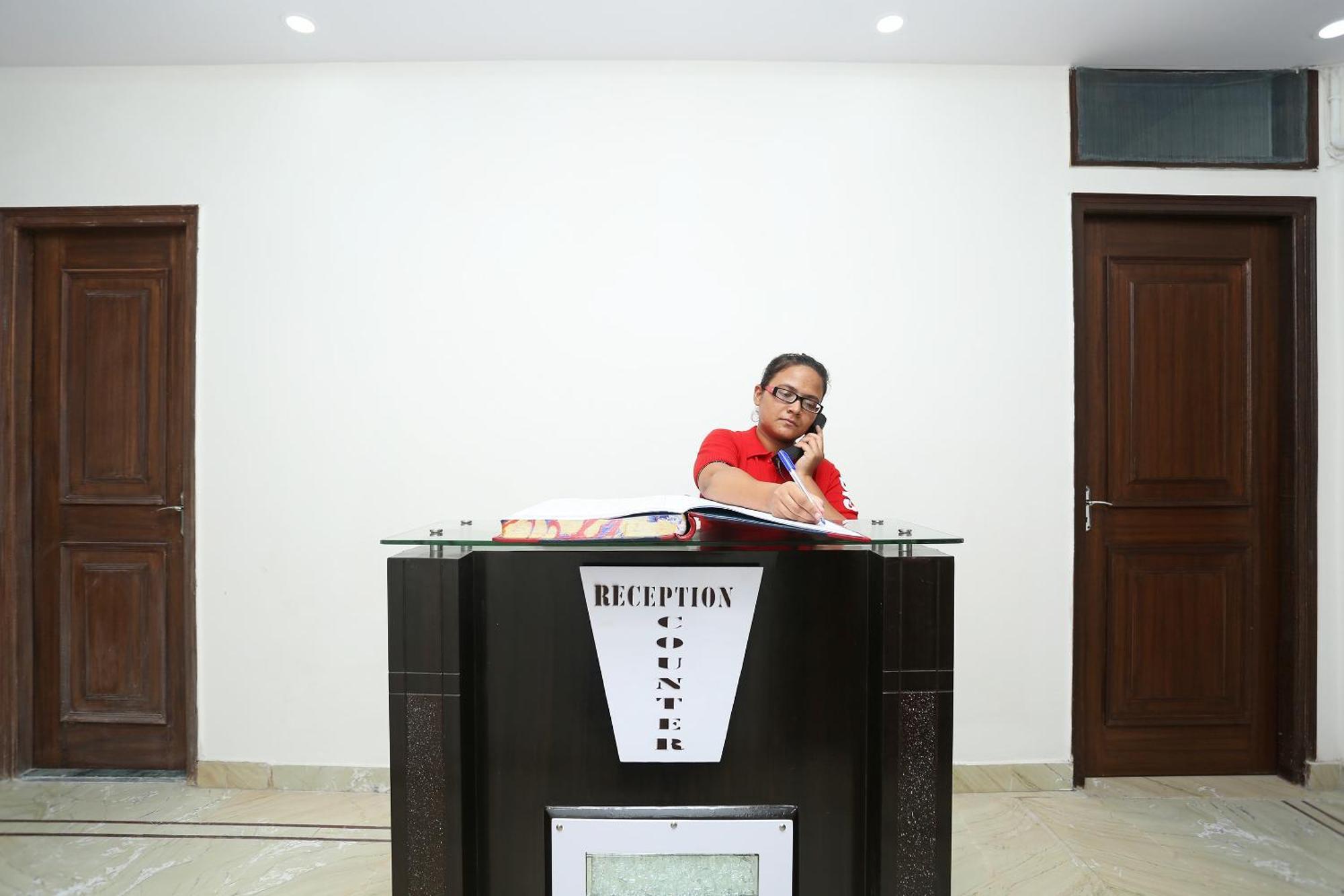 Hotel O Awesome Villa Near Appu Ghar Гургаон Екстериор снимка